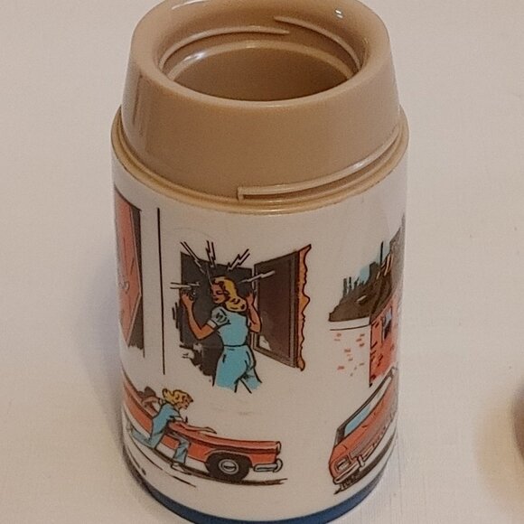 VINTAGE Aladdin The Bionic Woman Thermos Bottle 1978 - Picture 3 of 11